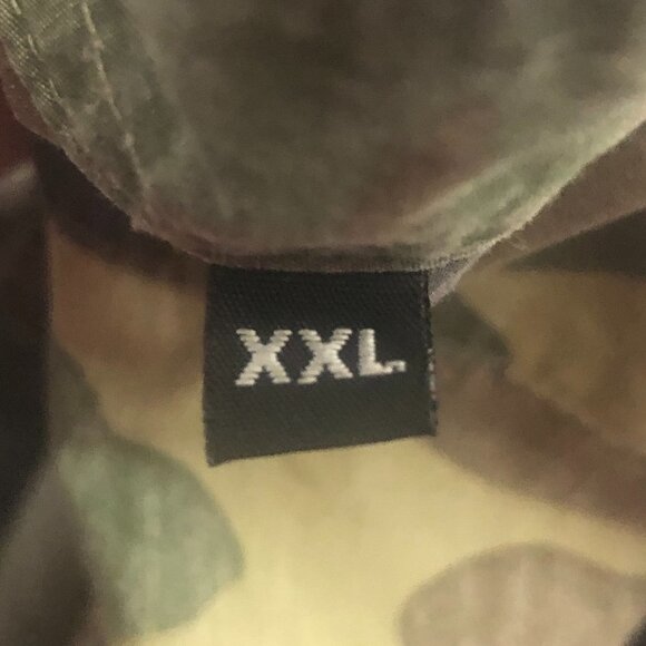 Womens Green Camoflauge Long Sleeve Shirt. XXL - Picture 7 of 7